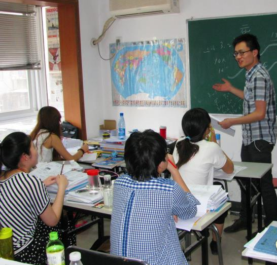 武汉艺考生文化课冲刺